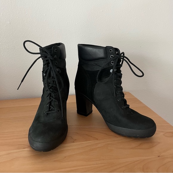 Timberland Women’s Camdale Lace Ankle Boot Black Nubuck - Picture 1 of 12